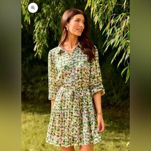 Avara Amanda Multi Printed Short Dress Size Medium Spring Career